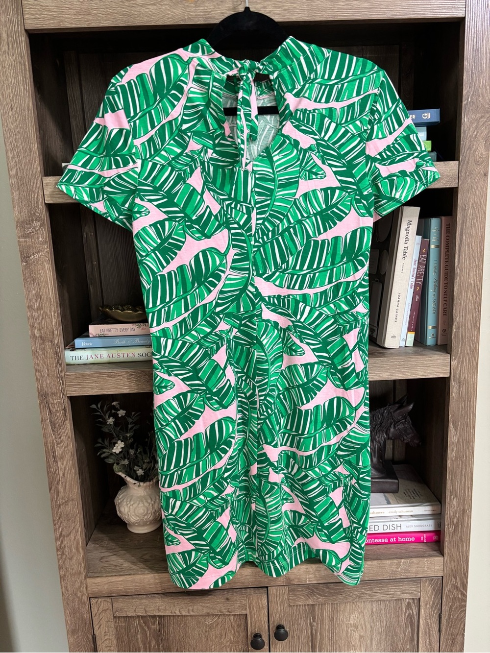 Lilly Pulitzer Hallie Short Sleeve Dress in Let’s Go Bananas Print, Size M - Picture 3 of 7